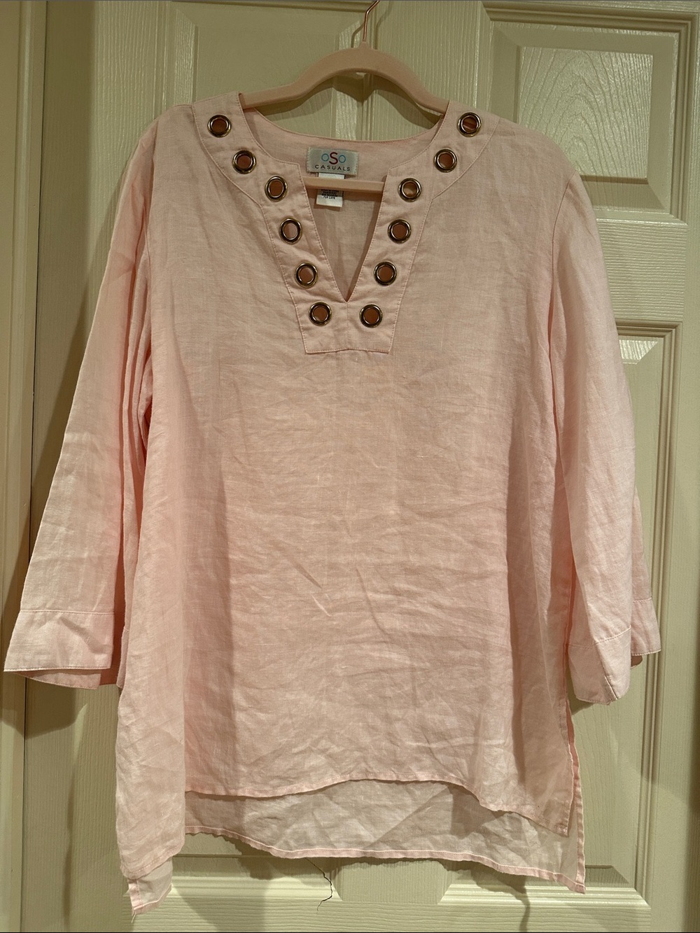 OSO Casuals Blush Pink Linen Grommet V-Neck Tunic